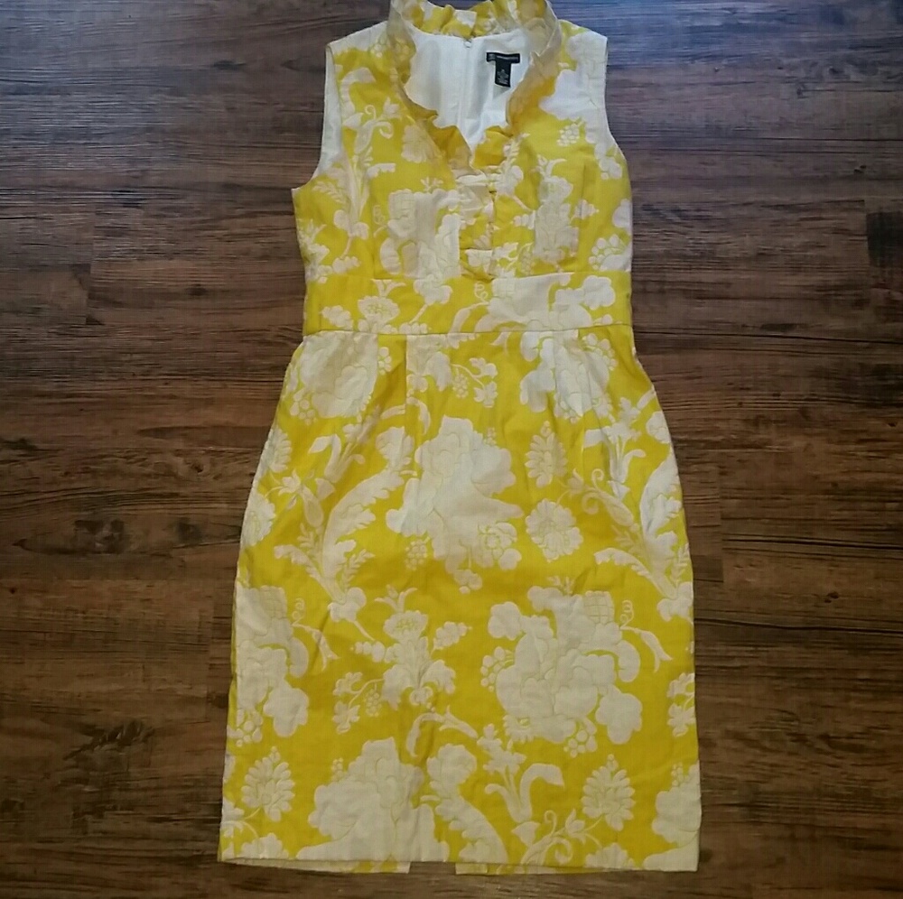 New Directions Yellow and White Dress Size 10
